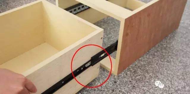 木工打造懸空電視柜，抽屜滑軌安裝方法
